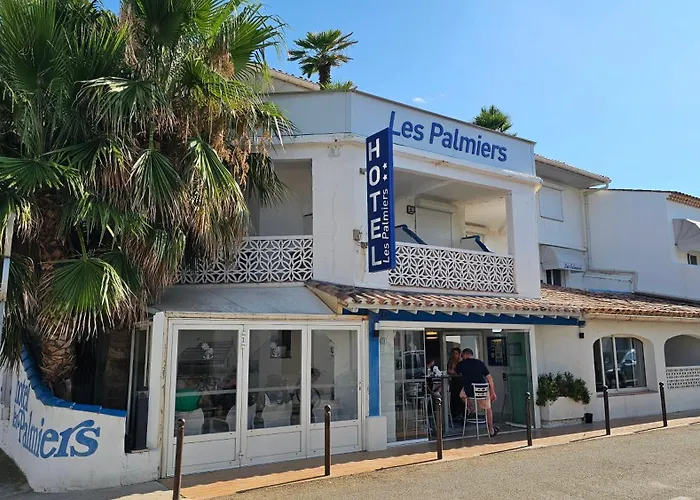 Hôtel accueillant les animaux: Hotel Les Palmiers En Camargue